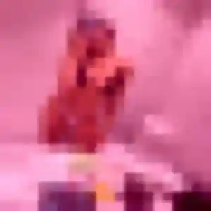 Photo privée de Naila, 38 ans à Saint-Sernin-du-Plain - rencontre coquine