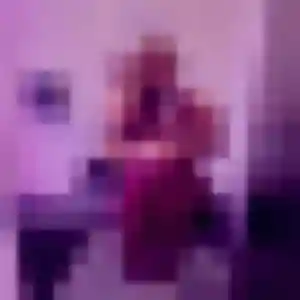 Loubna, 28 ans, en ligne à Saint-Sernin pour une rencontre coquine