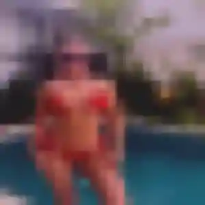 Sana (27 ans) à Saint-Sever propose un beurette rapidement