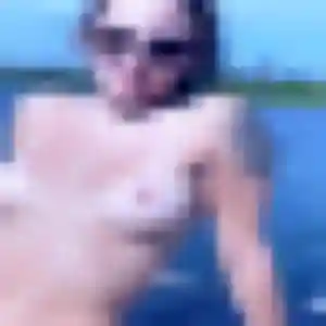 Mariam (33 ans) à Saint-Thurial cherche une rencontre ce soir