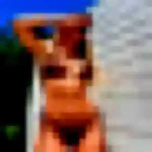 Emna, 22 ans, cherche un beurette à Saint-Usuge
