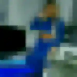 Zineb, 24 ans, en ligne à Saint-Vincent-Cramesnil pour une rencontre coquine