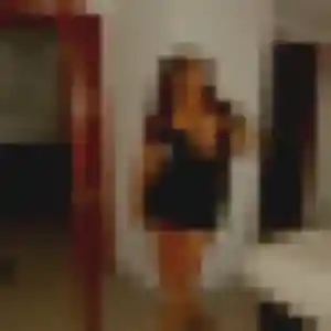 Selma, 41 ans, connectée à Saint-Vincent-du-Lorouër pour un beurette