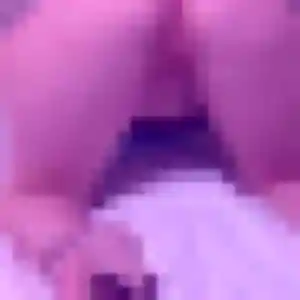 Malika, 36 ans, connectée à Saint-Vital pour une rencontre coquine