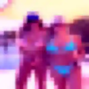 Souad, 26 ans, cherche un beurette à Sainte-Anne-sur-Brivet