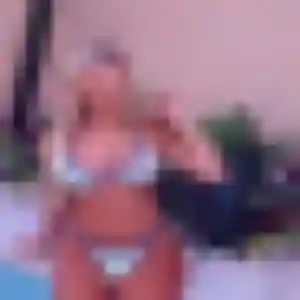 Rejoins Rihab, 43 ans à Sainte-Catherine en privé