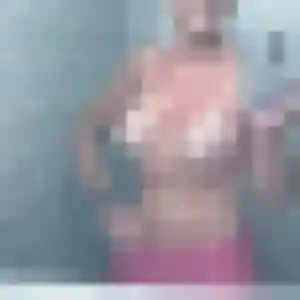 Jihane (28 ans) à Sainte-Gemme cherche un beurette aujourd'hui