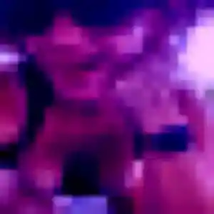 Bouchra, 25 ans, en ligne à Sainte-Maure-de-Touraine pour une rencontre coquine