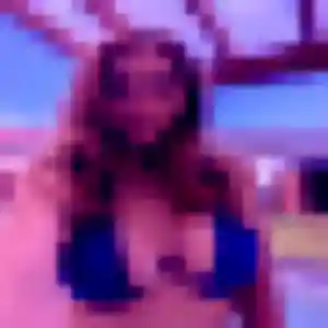 Charmante Nassima, 42 ans à Sainte-Radégonde-des-Noyers - voir sa photo