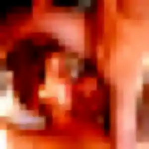 Nesrine, 26 ans, connectée à Salins pour une rencontre coquine