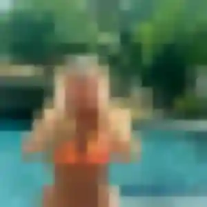 Loubna, 36 ans, connectée à Samois-sur-Seine pour une rencontre coquine