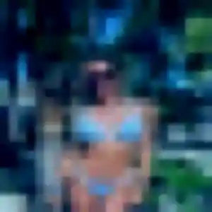 Leila, 32 ans, en ligne à Sanvignes-les-Mines pour une rencontre coquine