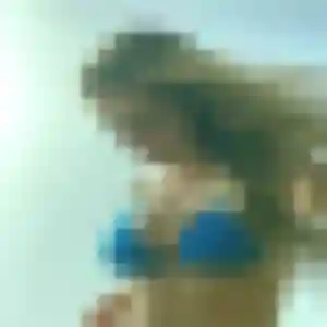 Rencontre Houda, 22 ans à Sarbazan en privé