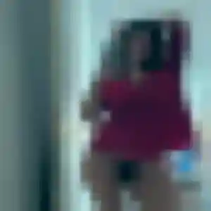 Sabrina (28 ans) à Saussines attend une rencontre rapidement
