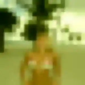 Photo de Nadia à Schirrhoffen (24 ans) - beurette discret