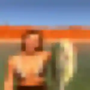Maya (29 ans) à Scorbé-Clairvaux propose un beurette ce soir