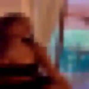 Profil de Aicha à Scrignac (30 ans) - beurette sans inscription