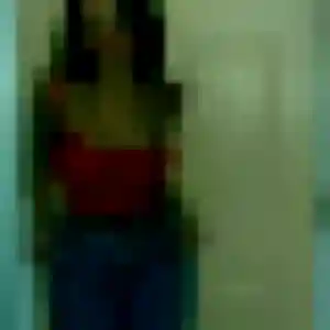 Rejoins Hana, 23 ans à Séguret en privé