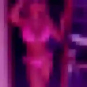 Dina, 44 ans, connectée à Seignosse pour un beurette
