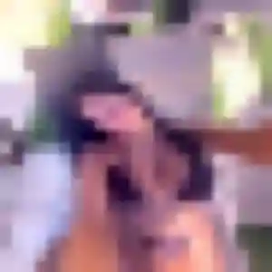 Alya, 25 ans, en ligne à Seilh pour une rencontre coquine