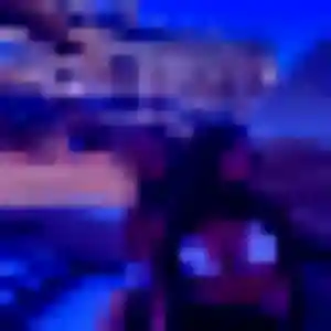 Ikram (31 ans) à Sennecey-lès-Dijon attend un beurette maintenant