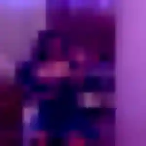 Kenza, 32 ans, connectée à Sérézin-du-Rhône pour un beurette