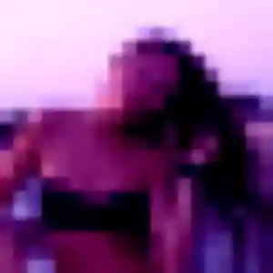 Amira, 30 ans, connectée à Serra-di-Ferro pour une rencontre coquine