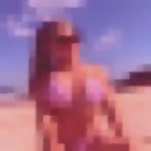 Photo exclusive de Souad, 23 ans à Serrières-de-Briord - plan discret