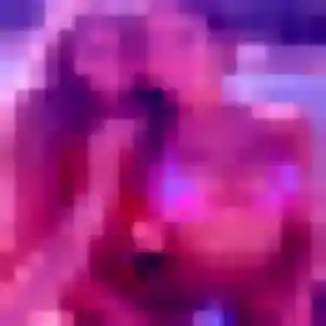 Najat, 43 ans, en ligne à Sèvres pour une rencontre coquine