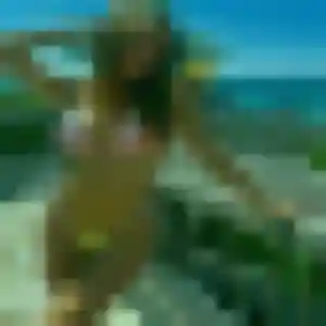 Rabia, femme de 23 ans propose beurette à Sillegny