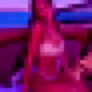 Rencontre Linda, 24 ans à Sinard en privé