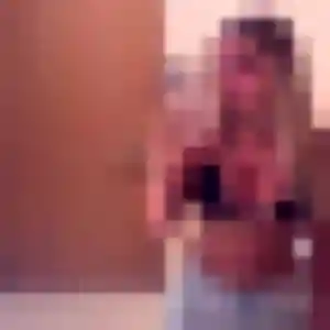 Amel, 25 ans, connectée à Smarves pour une rencontre coquine