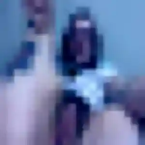 Safia, fille de 43 ans propose beurette à Solignac-sur-Loire