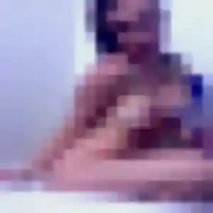 Myriam, femme de 36 ans propose beurette à Solliès-Ville