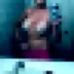 Contacte Latifa, 23 ans à Sort-en-Chalosse en privé
