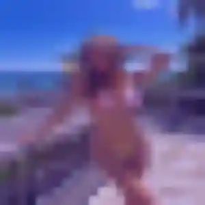 Fatima, 27 ans, connectée à Soulitré pour une rencontre coquine