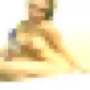 Houda, 36 ans, connectée à Suilly-la-Tour pour une rencontre coquine
