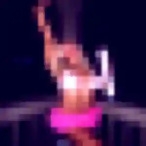 Mounia, 37 ans, en ligne à Suippes pour une rencontre coquine