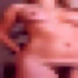 Hanane, femme de 28 ans veut beurette à Suze-la-Rousse