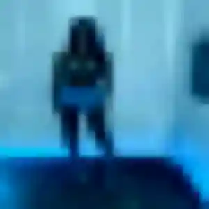 Dina de Tagnon, 25 ans - beurette en toute liberté