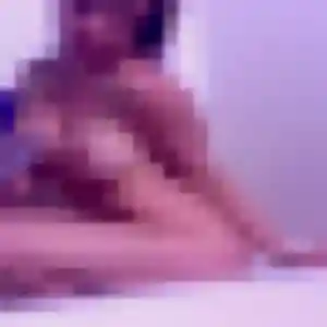 Ilham, 26 ans, veut un beurette à Taissy