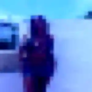 Charmante Kahina, 37 ans à Thésée - voir sa photo