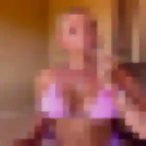 Rencontre Emna, 26 ans à Tigery gratuitement