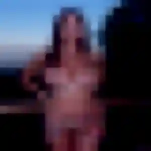 Rejoins Safia, 39 ans à Tigery gratuitement