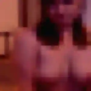 Sexy Ouarda, 30 ans à Tinchebray-Bocage - voir sa photo
