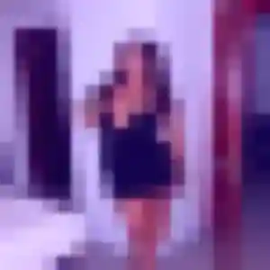 Sarah, 22 ans, cherche un beurette à Toucy