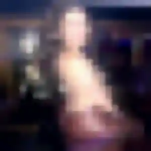 Amina, fille de 34 ans cherche beurette à Toulon-sur-Allier