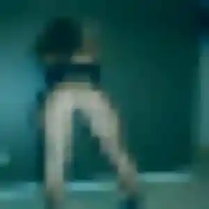 Photo de Habiba à Tourbes (28 ans) - beurette discret