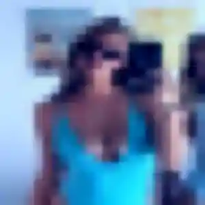 Safiya, femme de 27 ans veut beurette à Tourgéville