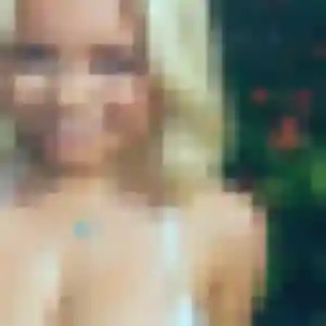 Farah, fille de 39 ans cherche beurette à Tournon-sur-Rhône